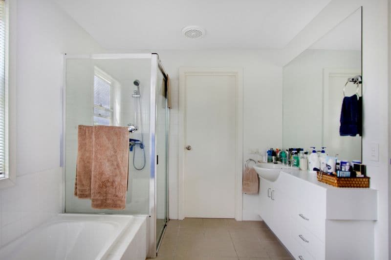13 Shorehaven Place, VARSITY LAKES QLD 4227, Varsity Lakes - Thumbnail 4