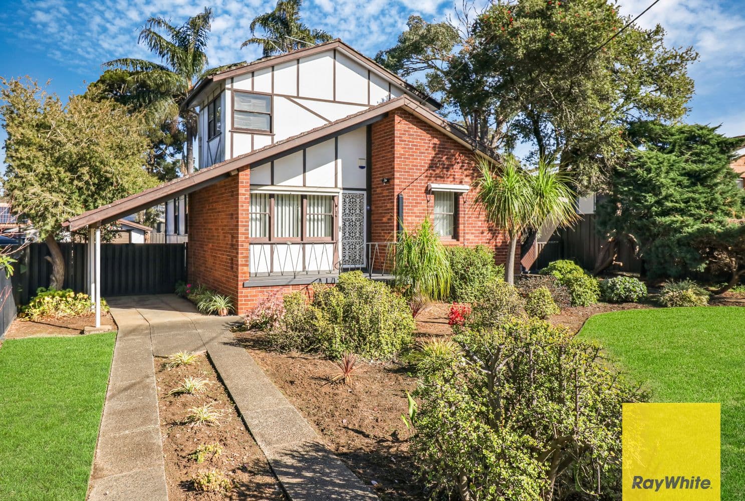 26 Lingayen Avenue, Lethbridge Park NSW 2770, Lethbridge Park - Image 1