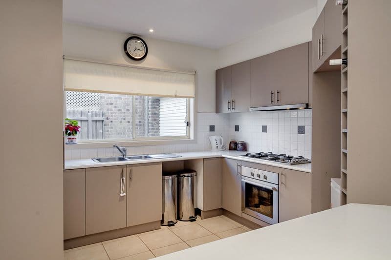 177 The Lakes Boulevard, SOUTH MORANG VIC 3752, South Morang - Thumbnail 6