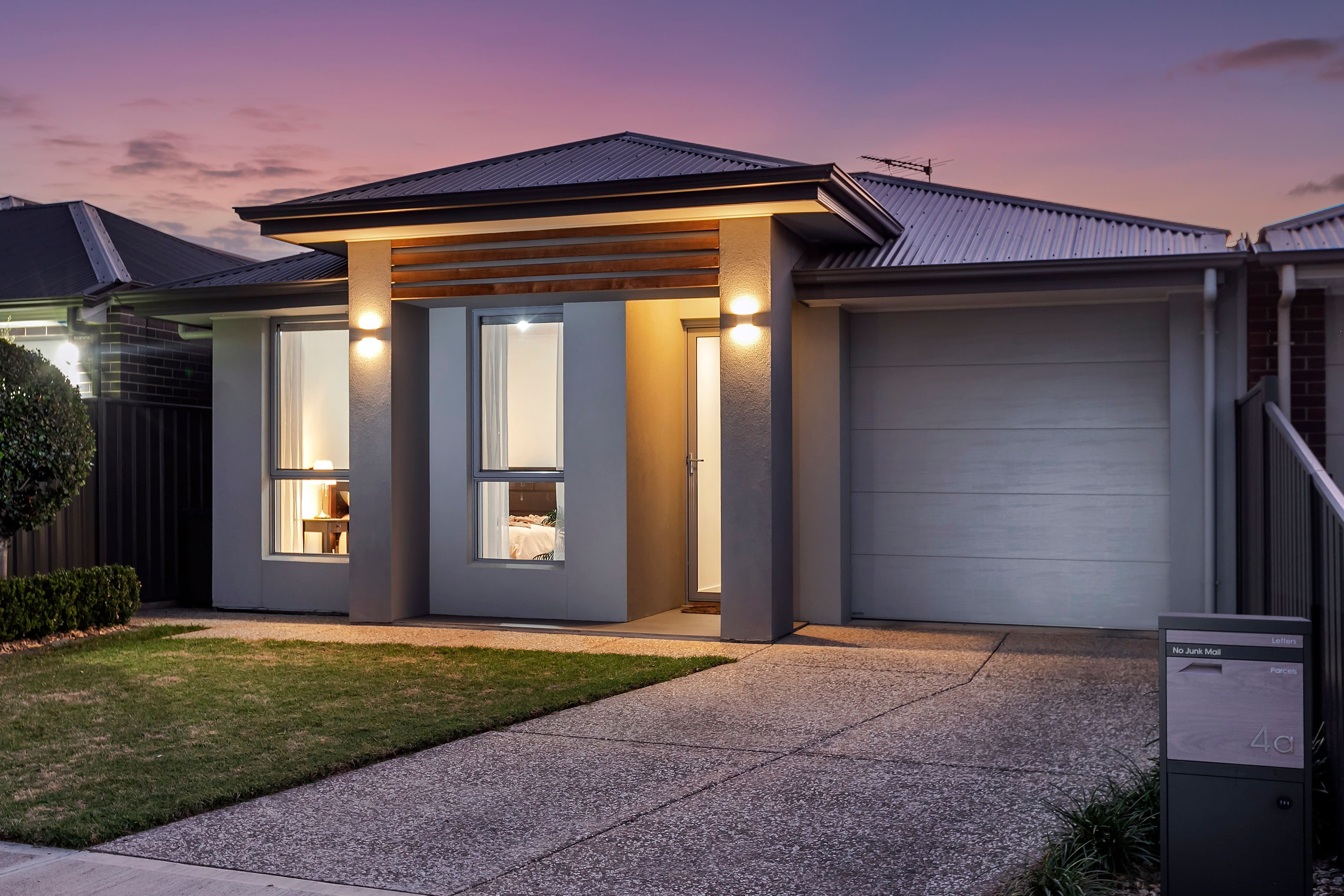 4a Dampier Avenue, Findon SA 5023, Findon - Thumbnail 2