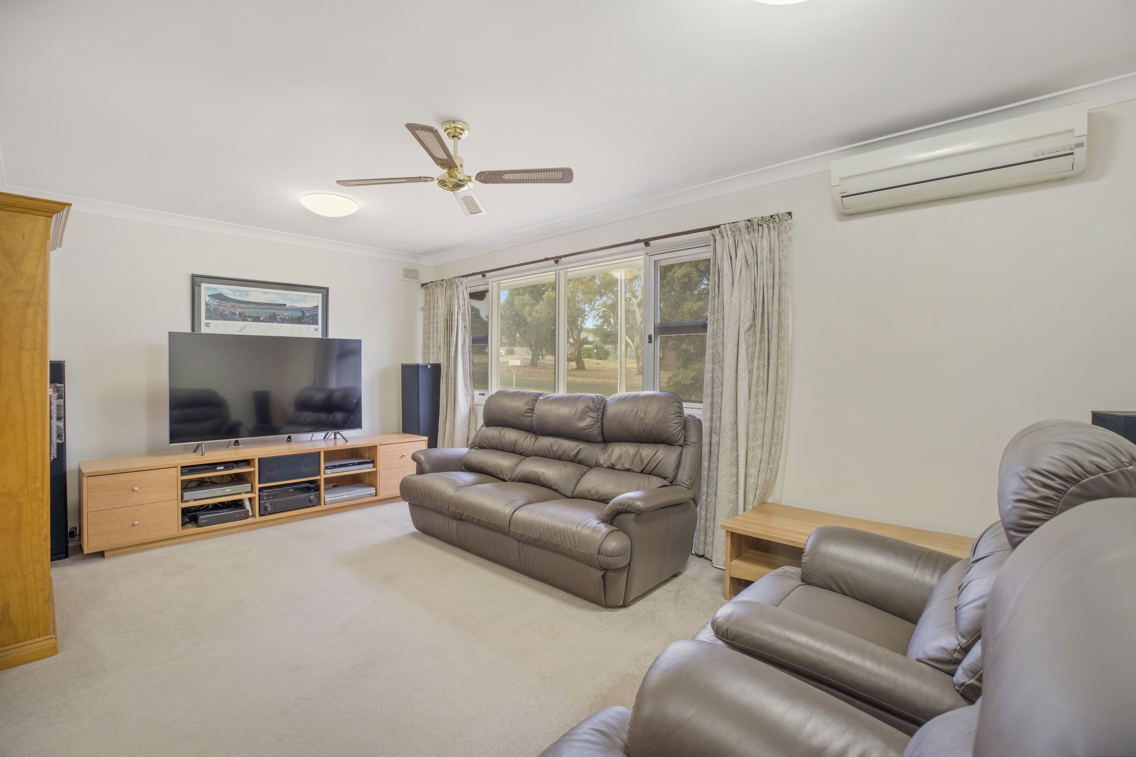 13 Adrian Street, Christie Downs SA 5164, Christie Downs - Thumbnail 2