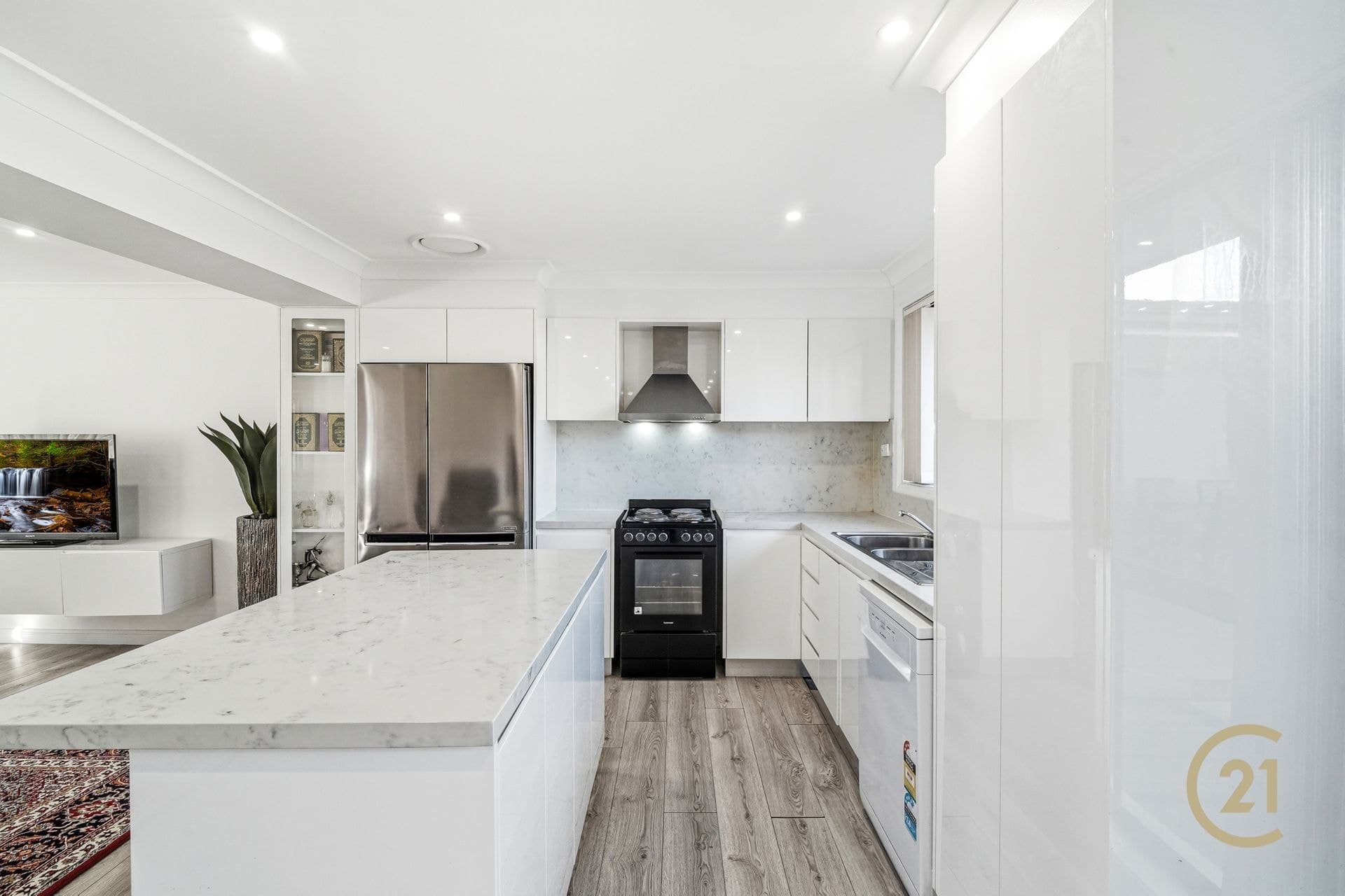 2/1 Maitland Place, Norwest, NSW, 2153, Kellyville - Thumbnail 6