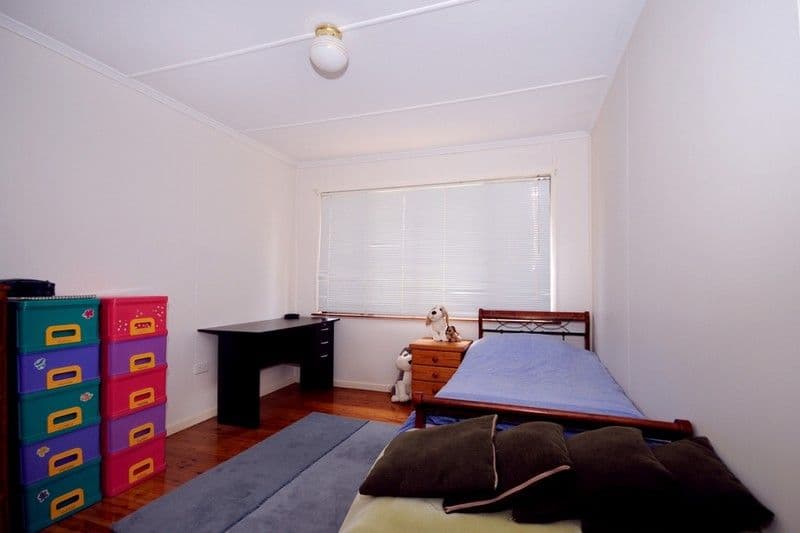 31 Catto Street, CENTENARY HEIGHTS QLD 4350, Centenary Heights - Thumbnail 7