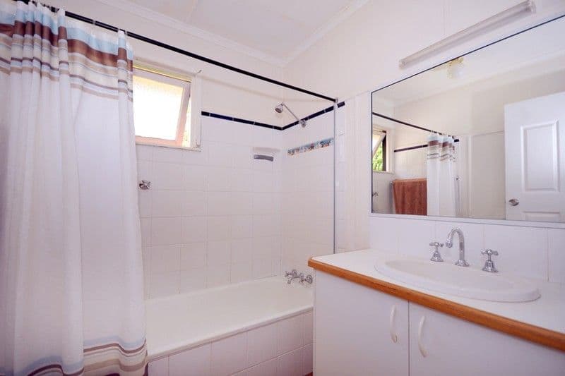 31 Catto Street, CENTENARY HEIGHTS QLD 4350, Centenary Heights - Thumbnail 8