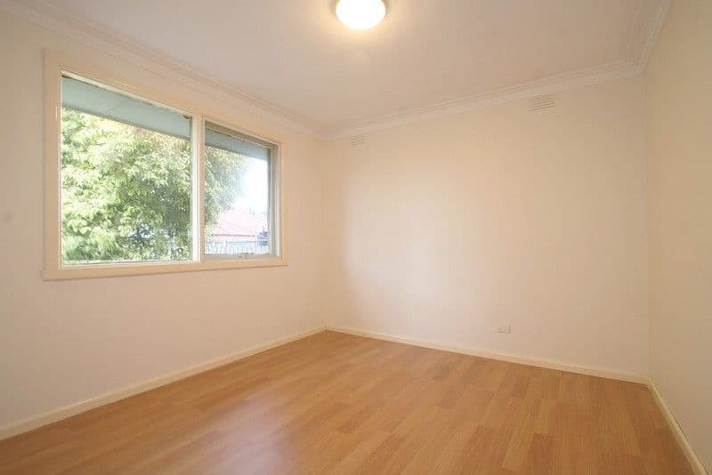 8 Chauvel Street, BENTLEIGH EAST VIC 3165, Bentleigh East - Thumbnail 5