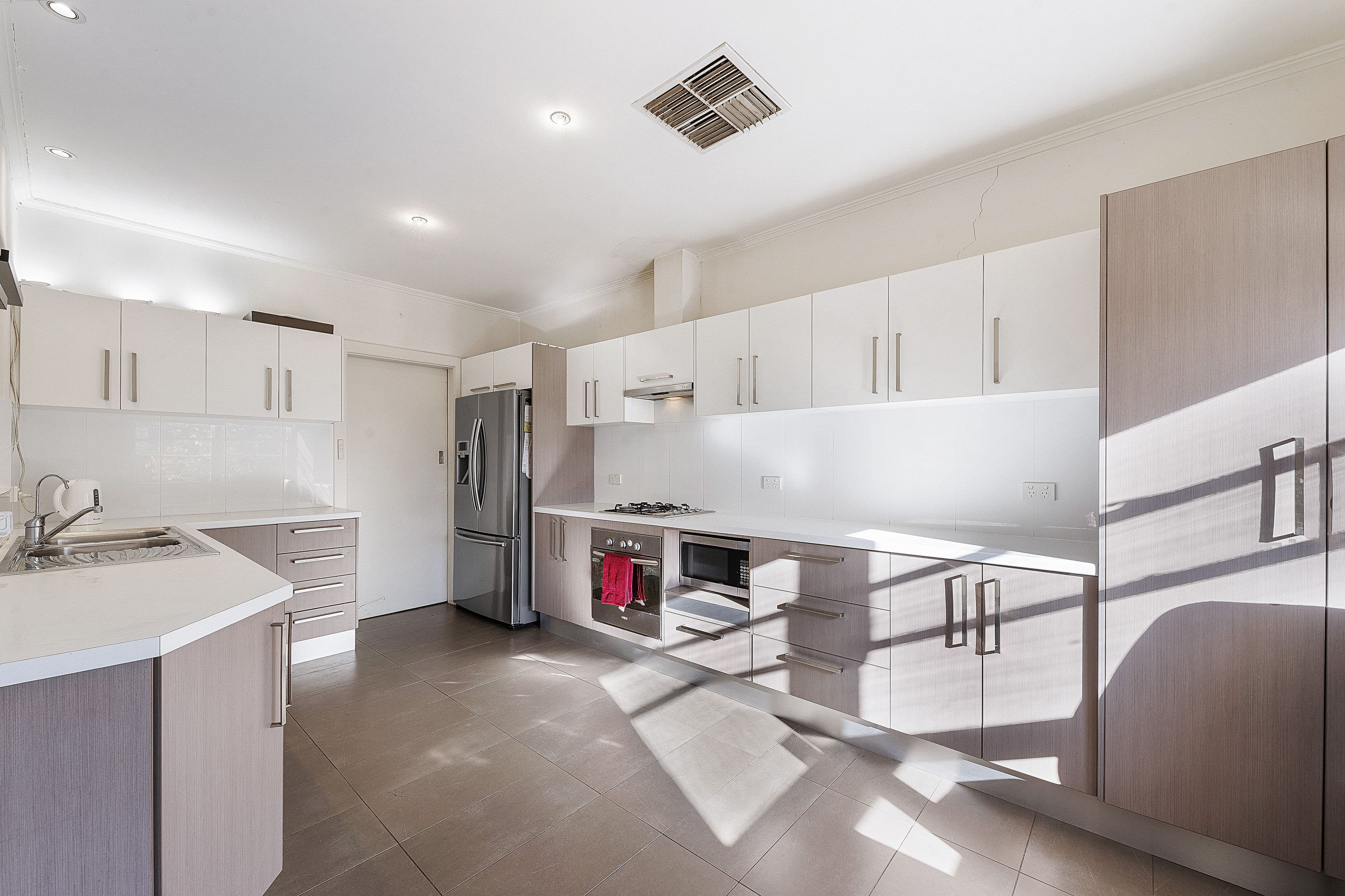 1 Hamish Grove, Rostrevor SA 5073, Rostrevor - Thumbnail 4