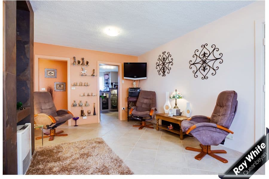 72 Uriarra Road, QUEANBEYAN NSW 2620, Queanbeyan - Thumbnail 3