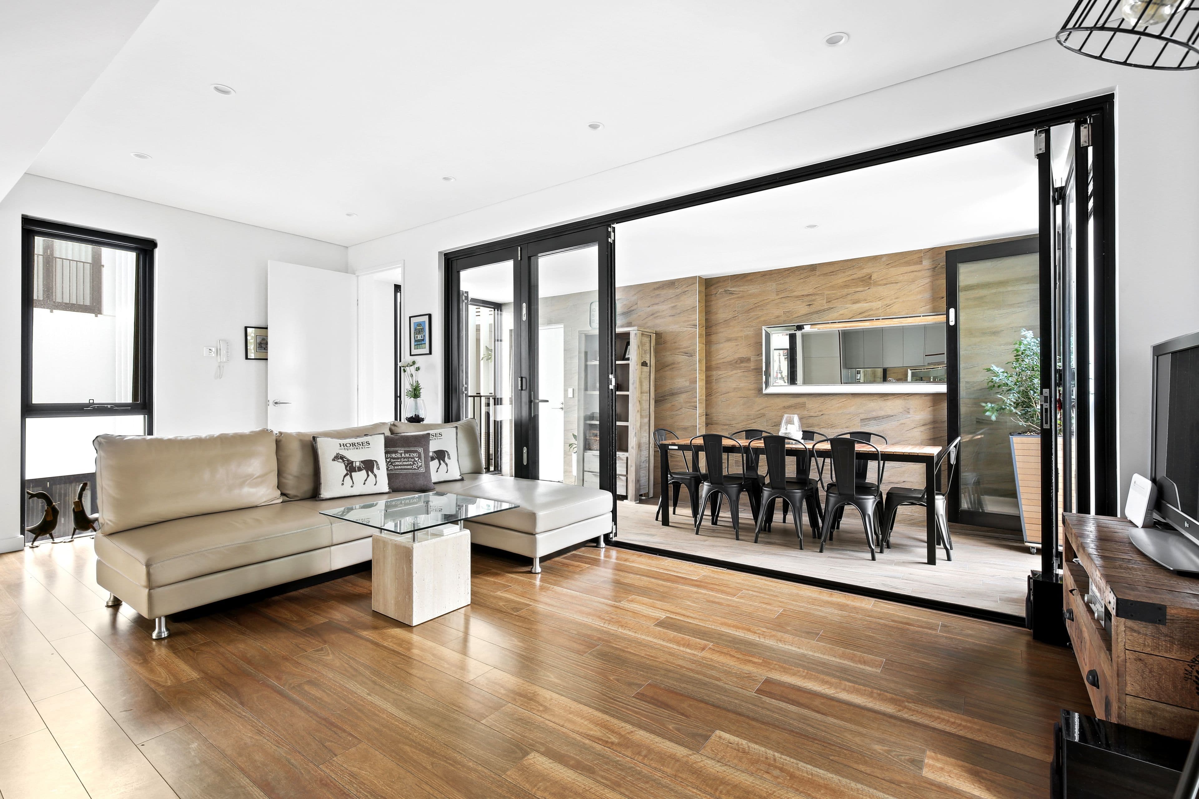 8 Boundary Street, Alexandria NSW 2015, Alexandria - Thumbnail 2