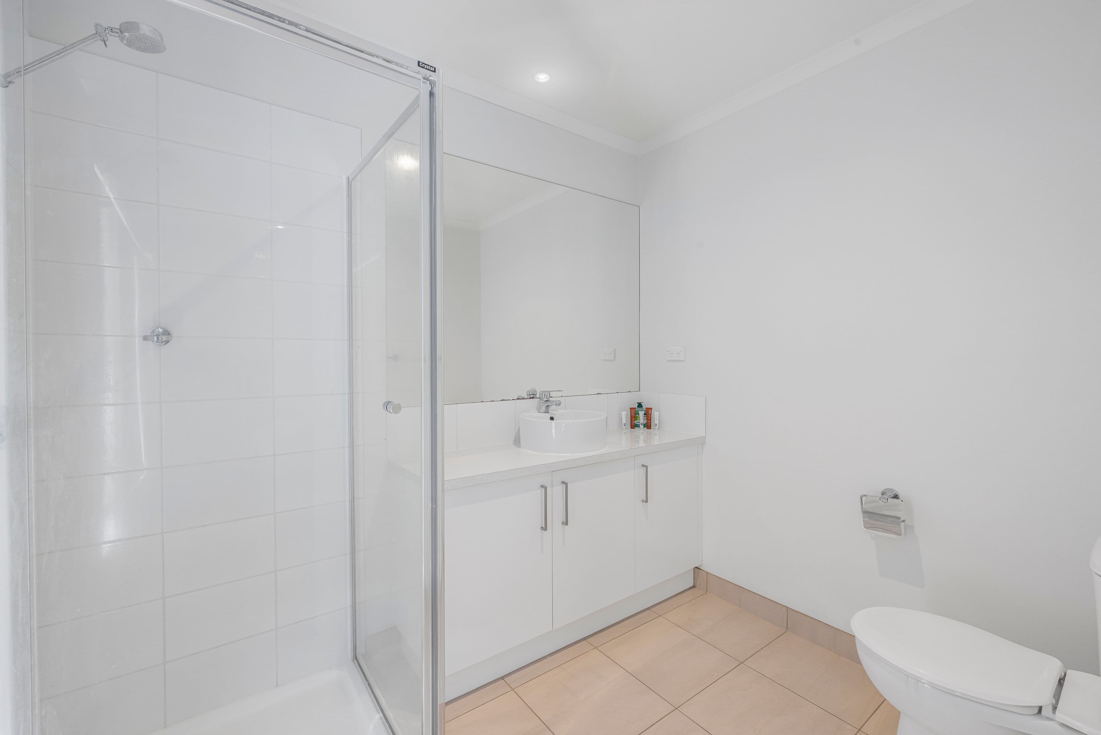2 Petrel Circuit, Pakenham VIC 3810, Pakenham - Thumbnail 7