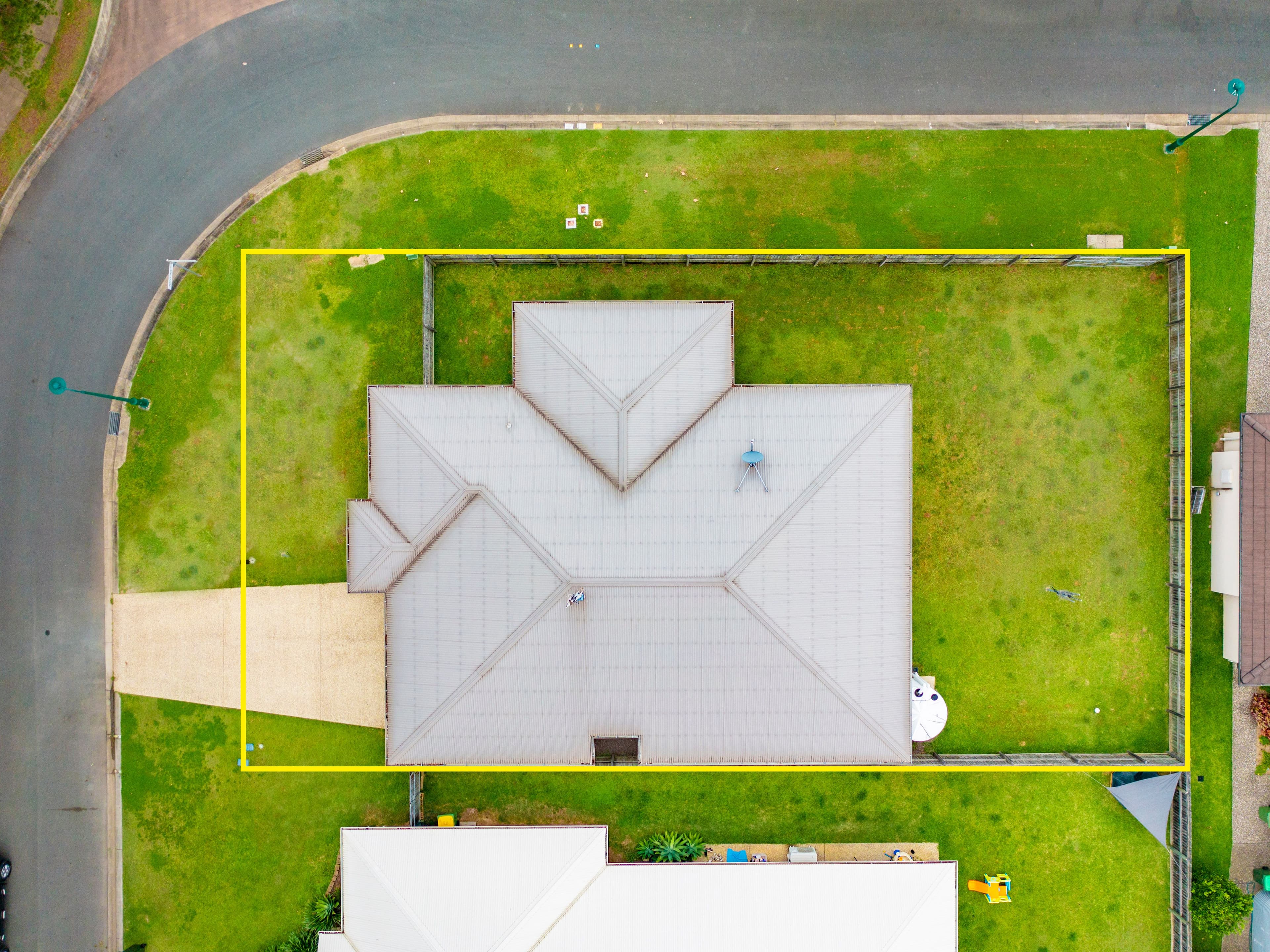 36 Pepper Tree Way, Beerwah QLD 4519, Beerwah - Thumbnail 2