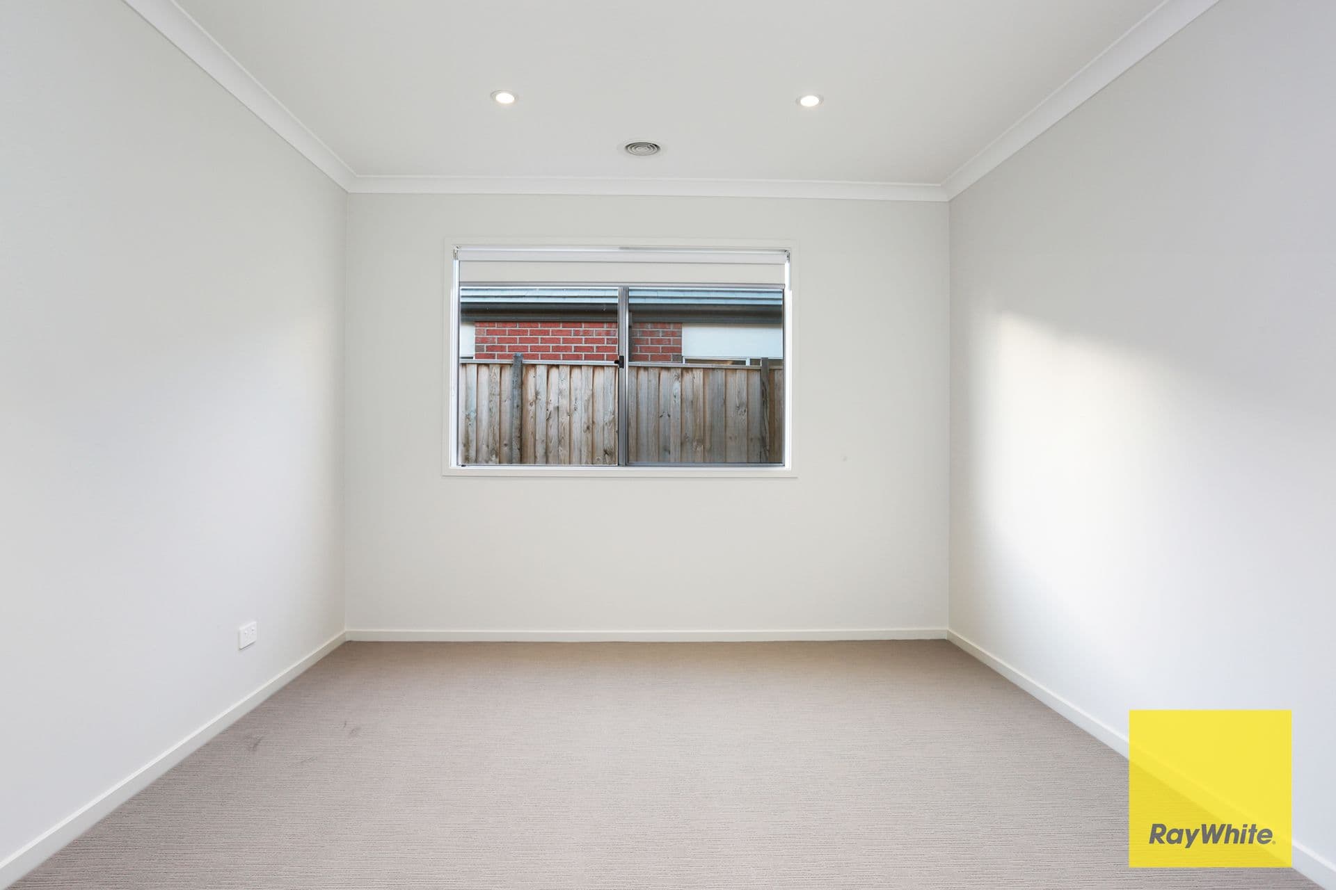 9 Newport Avenue, Williams Landing VIC 3027, Williams Landing - Thumbnail 7