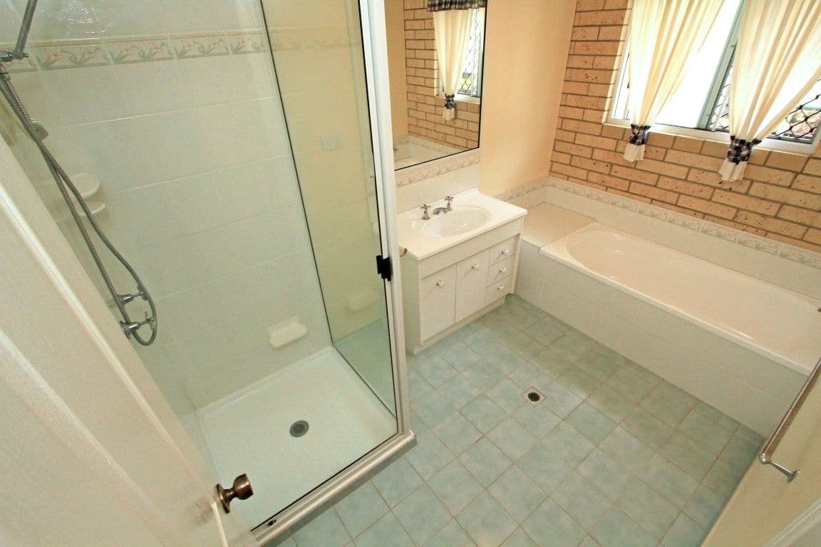 8 O'Sullivan Street, KOONGAL QLD 4701, Koongal - Thumbnail 6