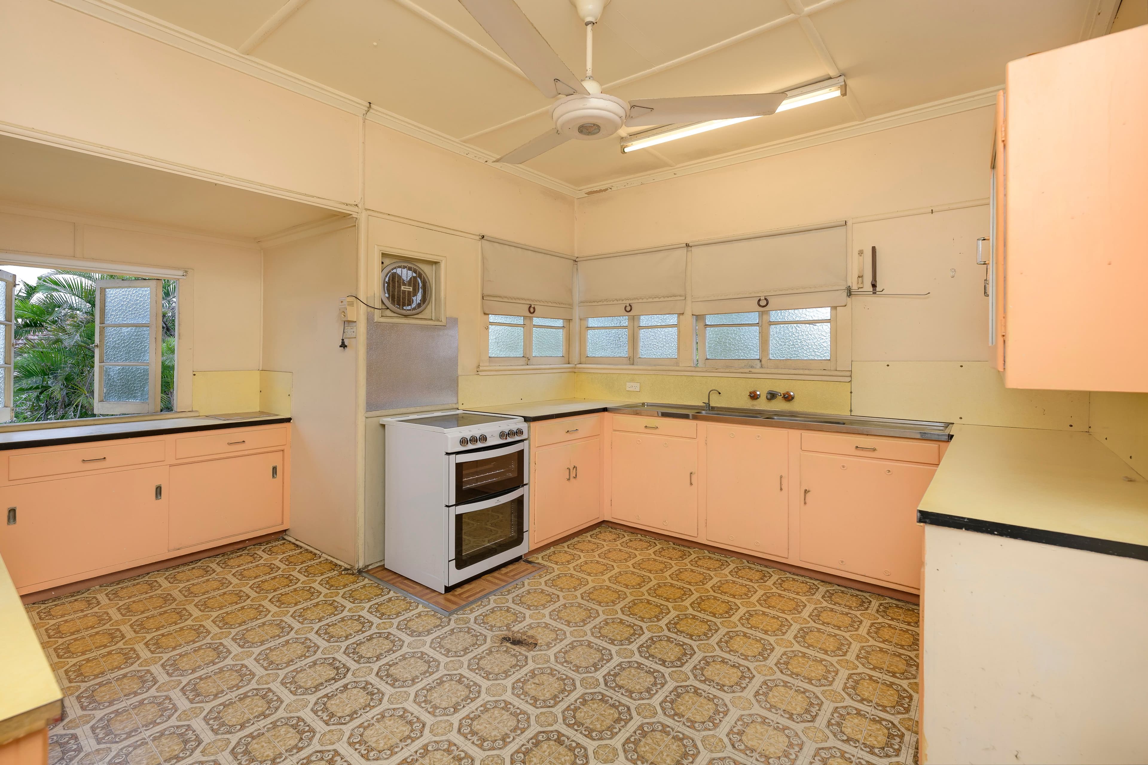 24 Woodhill Avenue, Coorparoo QLD 4151, Coorparoo - Thumbnail 7