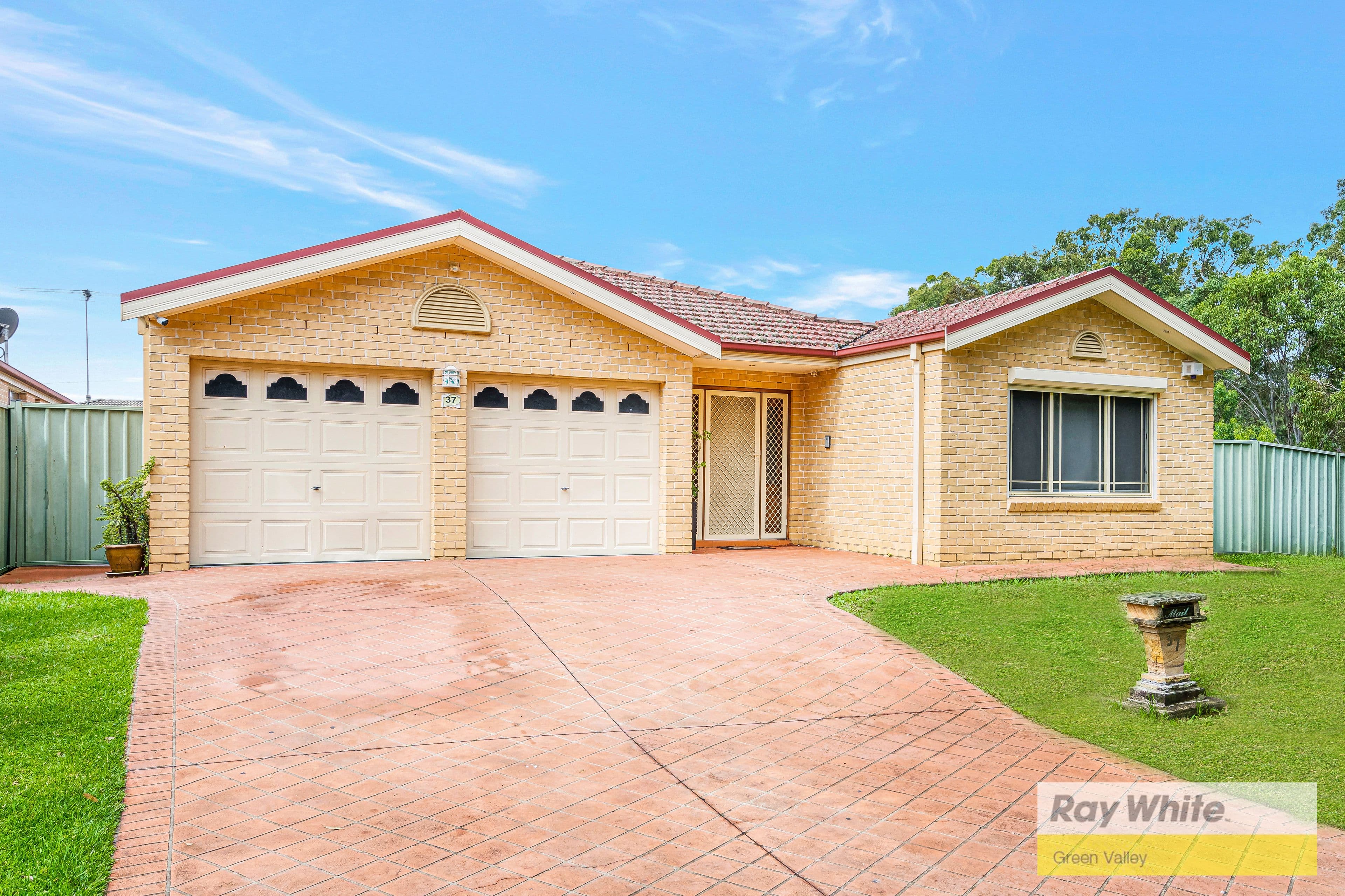37 Rossini Drive, Hinchinbrook NSW 2168, Hinchinbrook - Thumbnail 3