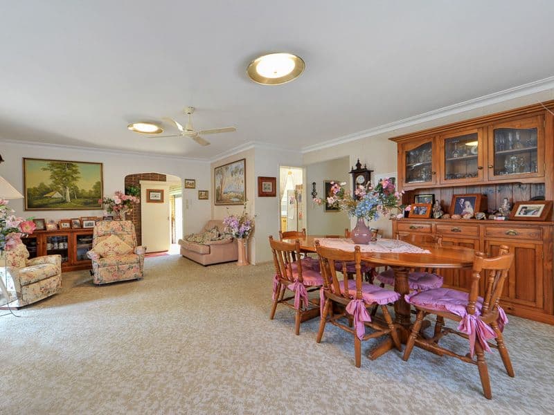 41 Coogeen Street, Sorrento QLD 4217, Sorrento - Thumbnail 3