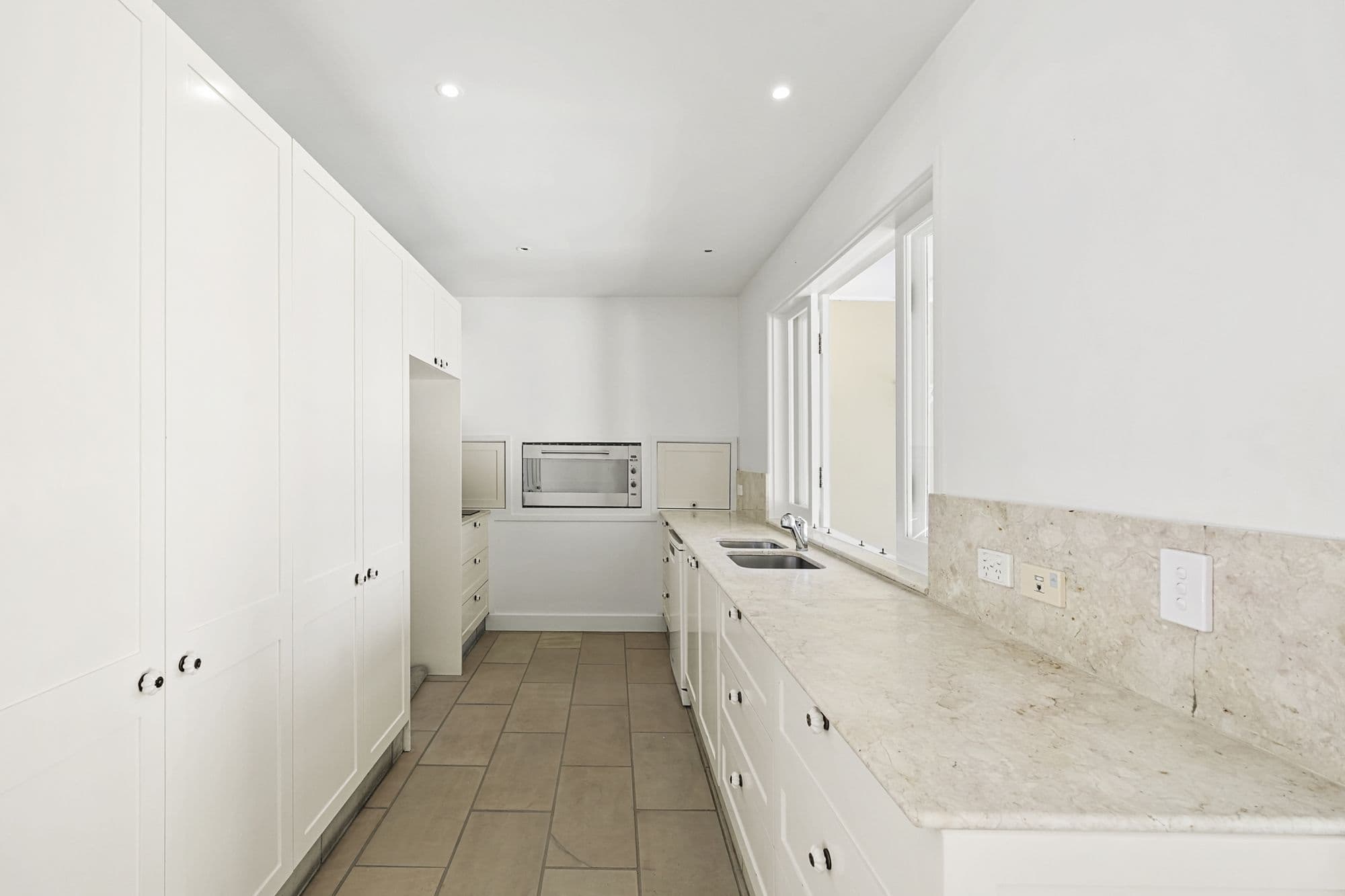 8 Brentwood Terrace, Oxenford QLD 4210, Oxenford - Thumbnail 5