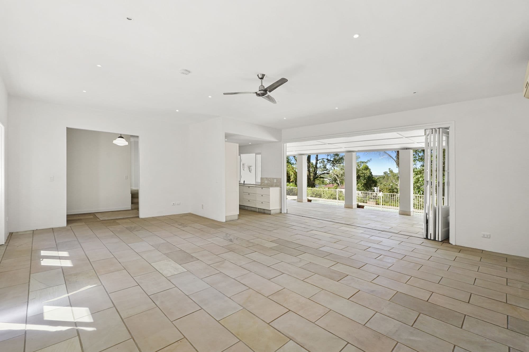 8 Brentwood Terrace, Oxenford QLD 4210, Oxenford - Thumbnail 7