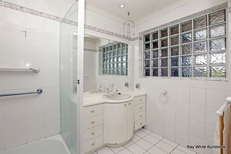 10 Mersey Street, BUNDOORA VIC 3083, Bundoora - Thumbnail 3