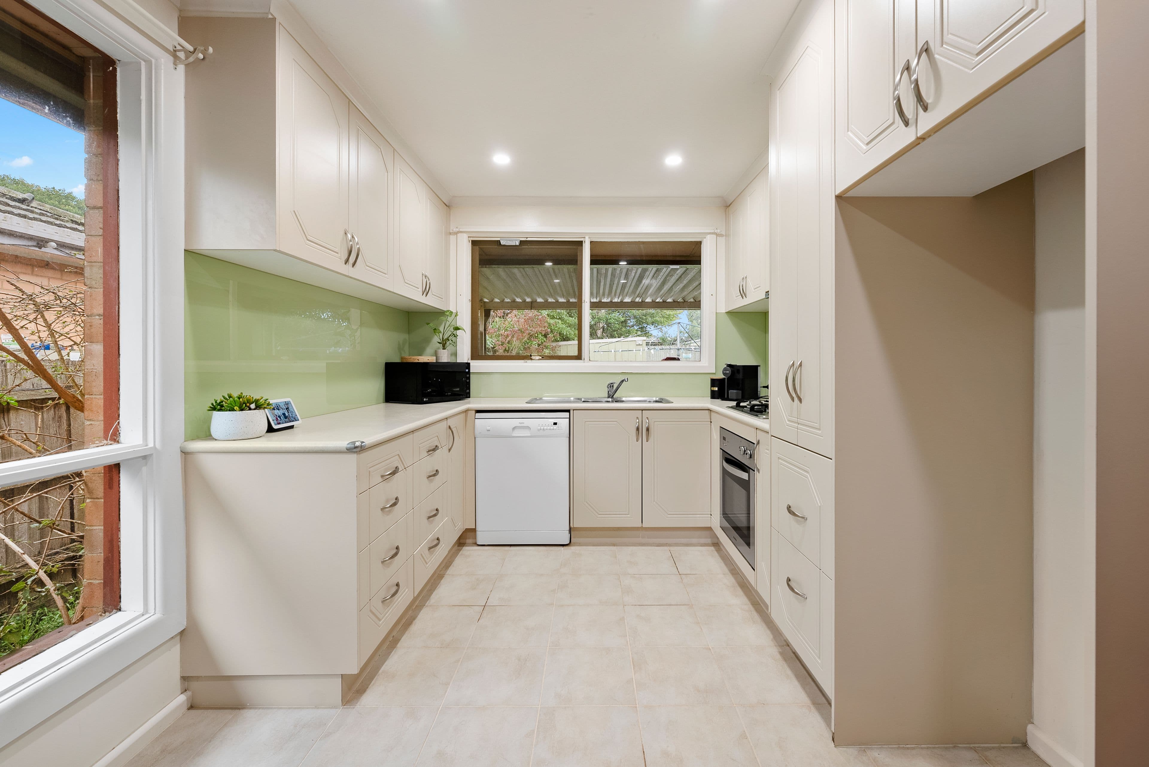 7 McComb Crescent, Bayswater VIC 3153, Bayswater - Thumbnail 5
