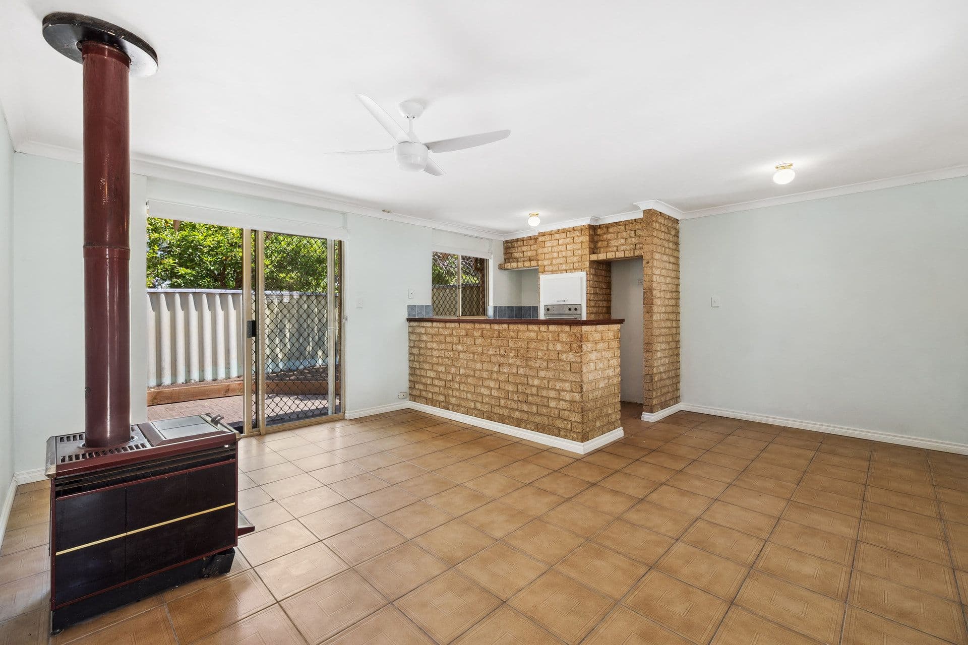 5 Fauntleroy Street, Guildford WA 6055, Guildford - Thumbnail 3