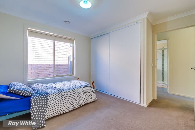 79 Hamish Drive, Tarneit VIC 3029, Tarneit - Thumbnail 4
