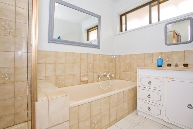 5 Sirius Court, ST ALBANS PARK VIC 3219, St Albans Park - Thumbnail 8