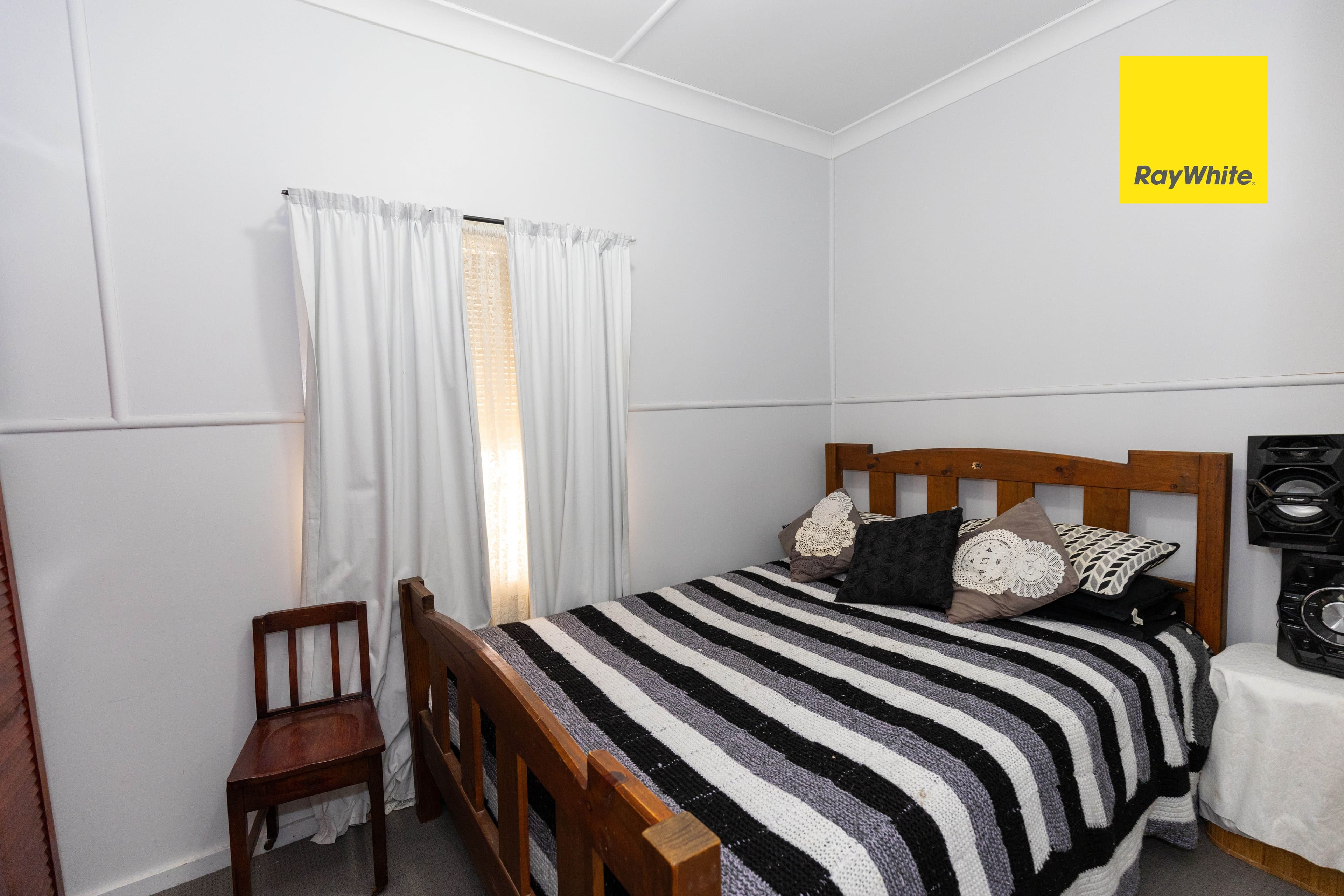 67 Inverell Street, Ashford NSW 2361, Ashford - Thumbnail 2