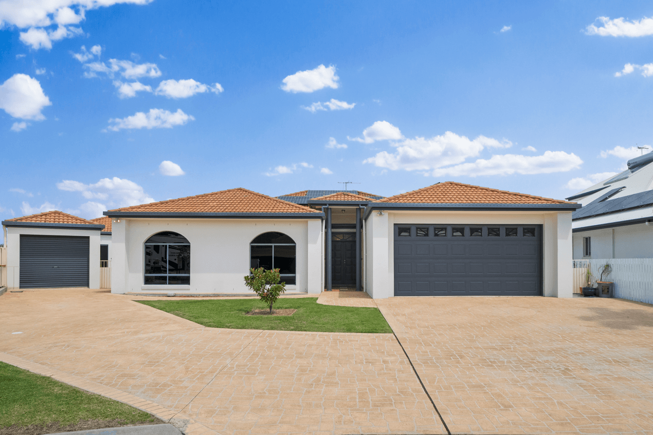 17 Wildfire Court, Newport QLD 4020, Newport - Thumbnail 2