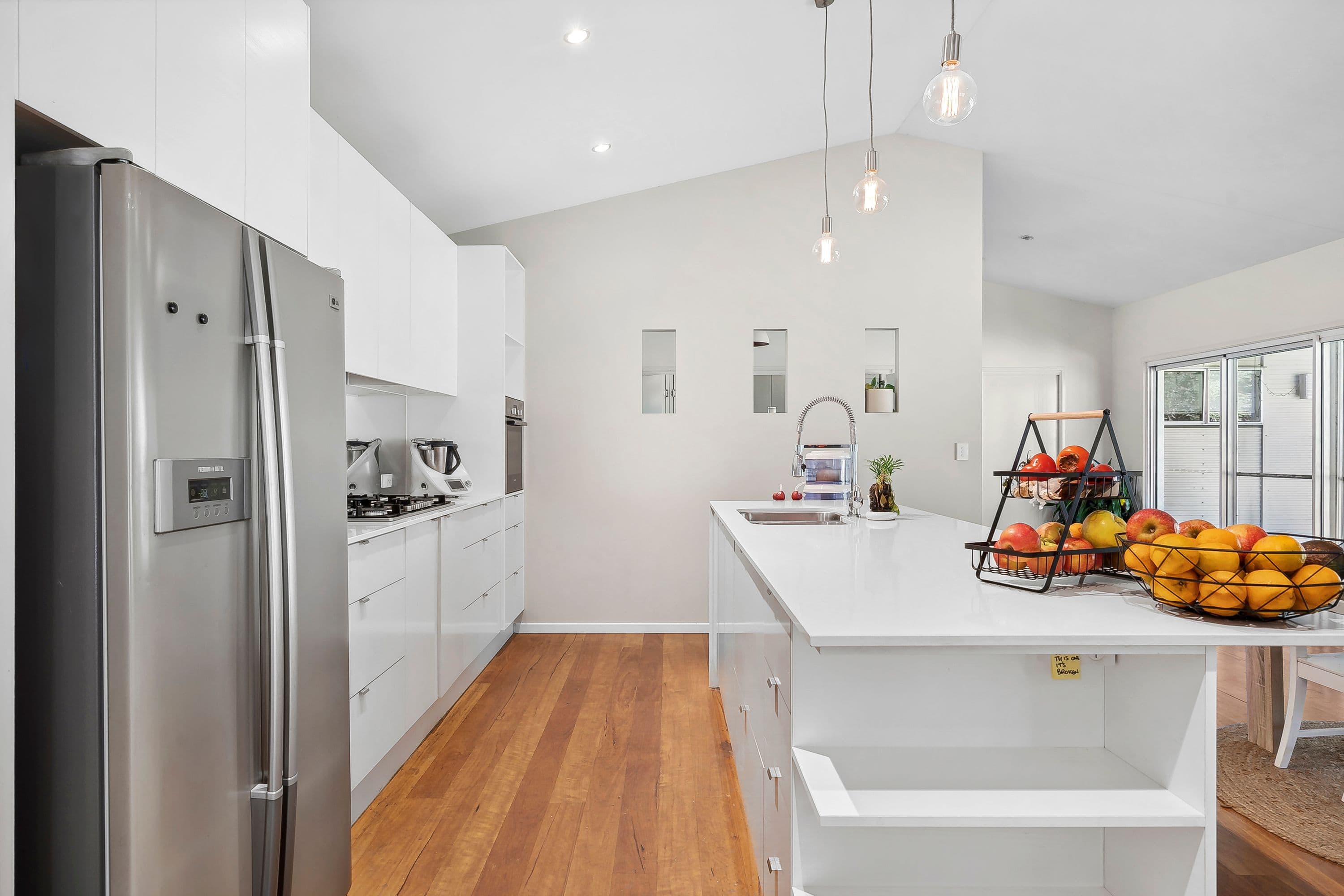 1038 Peachester Road, Peachester QLD 4519, Peachester - Thumbnail 2