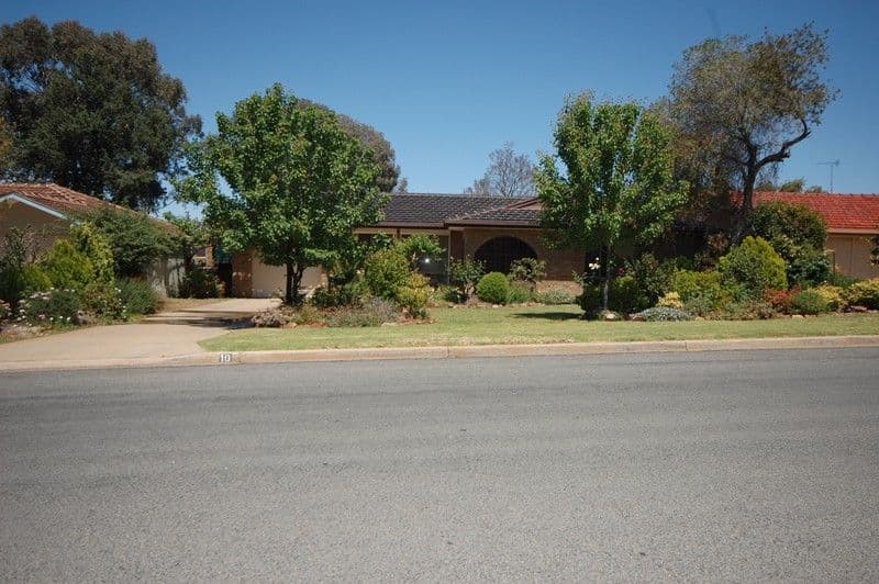 10 Doolan Street, GRIFFITH NSW 2680, Griffith - Thumbnail 4