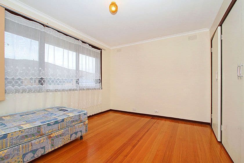 15 Dallas Drive, LALOR VIC 3075, Lalor - Thumbnail 4