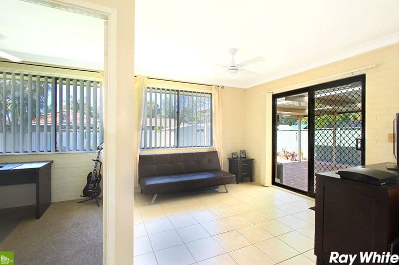 25 Jarrah Way, ALBION PARK RAIL NSW 2527, Albion Park Rail - Thumbnail 5