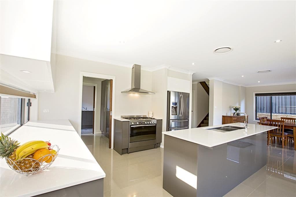 14 Blue View Terrace, GLENMORE PARK NSW 2745, Glenmore Park - Thumbnail 4