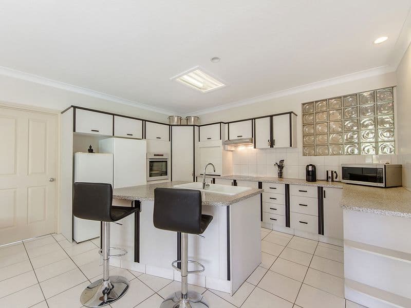 10 Moorabbin Place, ROBINA QLD 4226, Robina - Thumbnail 7