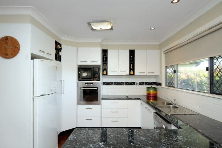 3 McHardy Street, CENTENARY HEIGHTS QLD 4350, Centenary Heights - Thumbnail 2
