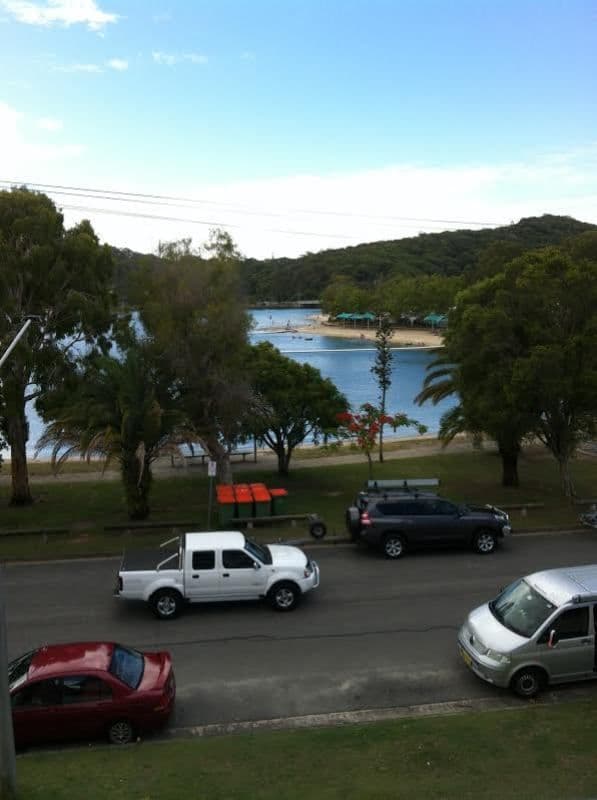 4 Murlong Crescent, Palm Beach QLD 4221, Palm Beach - Thumbnail 3