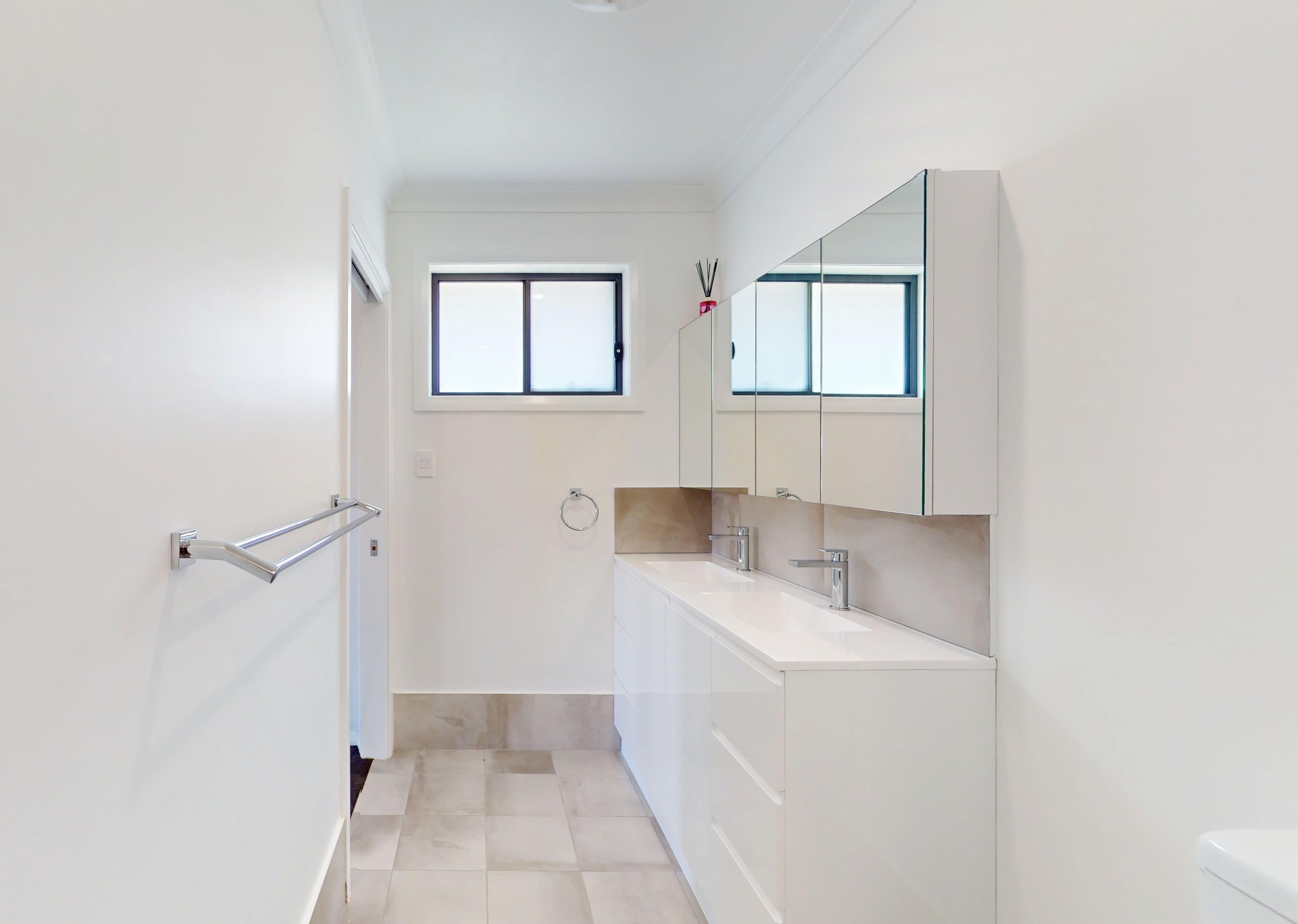 16 Waterway Crescent, Dubbo NSW 2830, Dubbo - Thumbnail 7