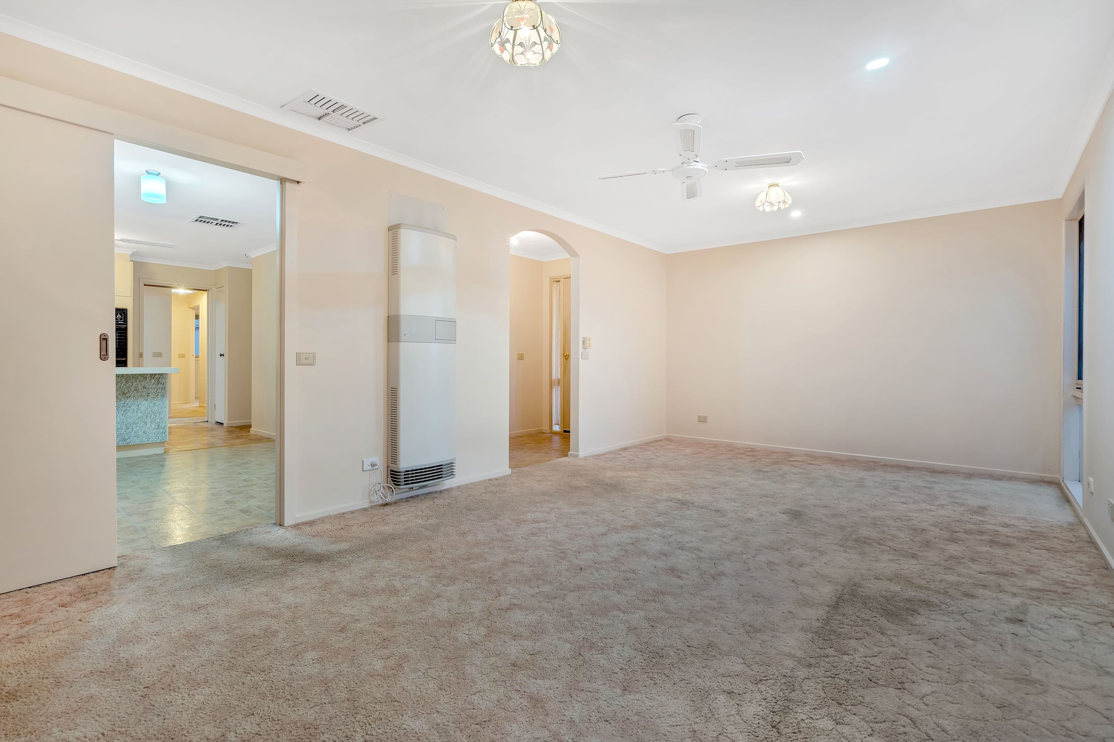 25 Northleigh Avenue, Craigieburn VIC 3064, Craigieburn - Thumbnail 3