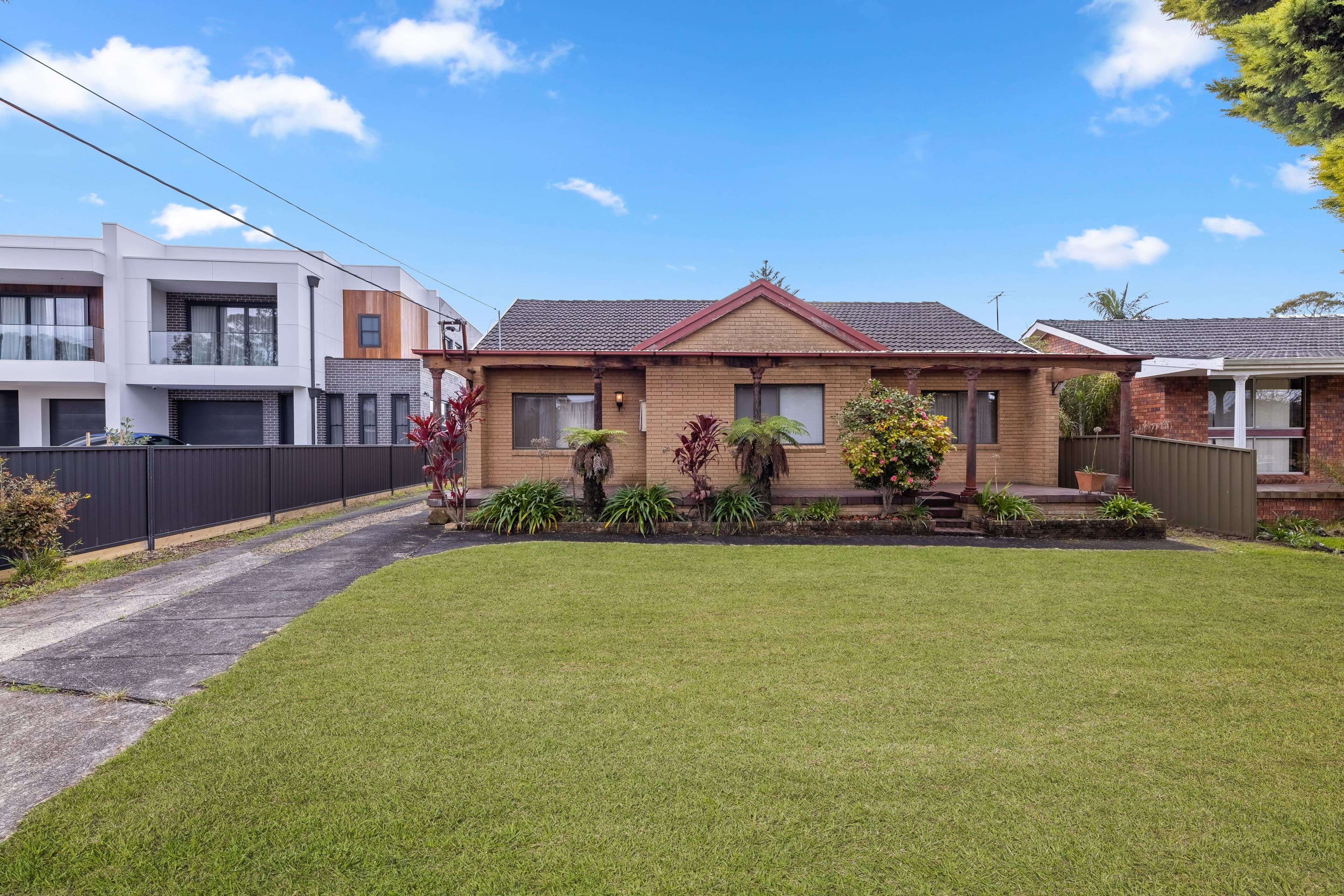 21 Karimbla Road, Miranda NSW 2228, Miranda - Thumbnail 2