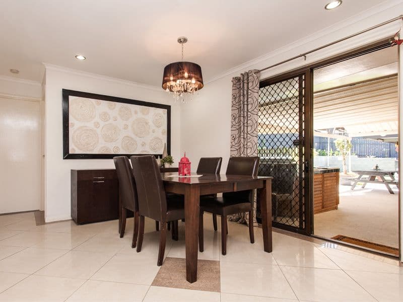 33 Gwydir Street, RIVERHILLS QLD 4074, Riverhills - Thumbnail 6