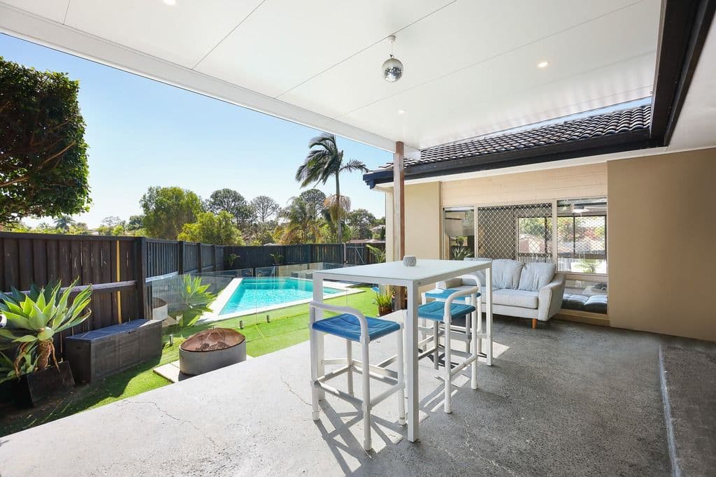 21 Jancoon Court, Carrara QLD 4211, Carrara - Thumbnail 2