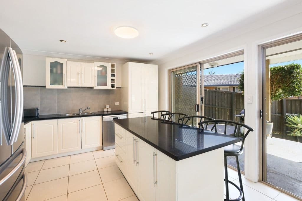 21 Jancoon Court, Carrara QLD 4211, Carrara - Thumbnail 5