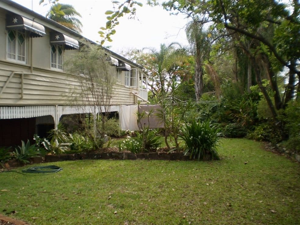 208 St Johns Road, WOONGARRA QLD 4670, Woongarra - Thumbnail 5