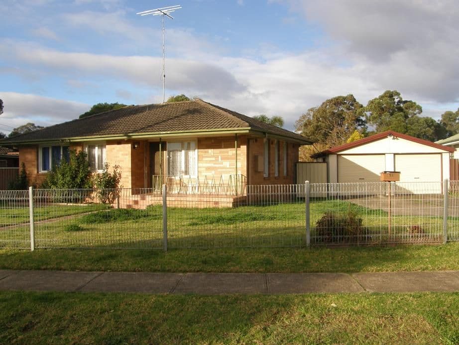 32 Palau Crescent, LETHBRIDGE PARK NSW 2770, Lethbridge Park - Image 1