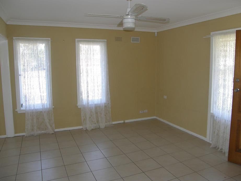 32 Palau Crescent, LETHBRIDGE PARK NSW 2770, Lethbridge Park - Thumbnail 2