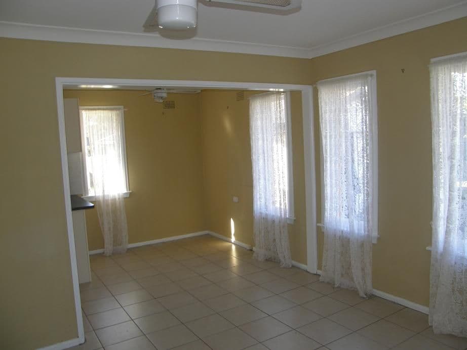 32 Palau Crescent, LETHBRIDGE PARK NSW 2770, Lethbridge Park - Thumbnail 3