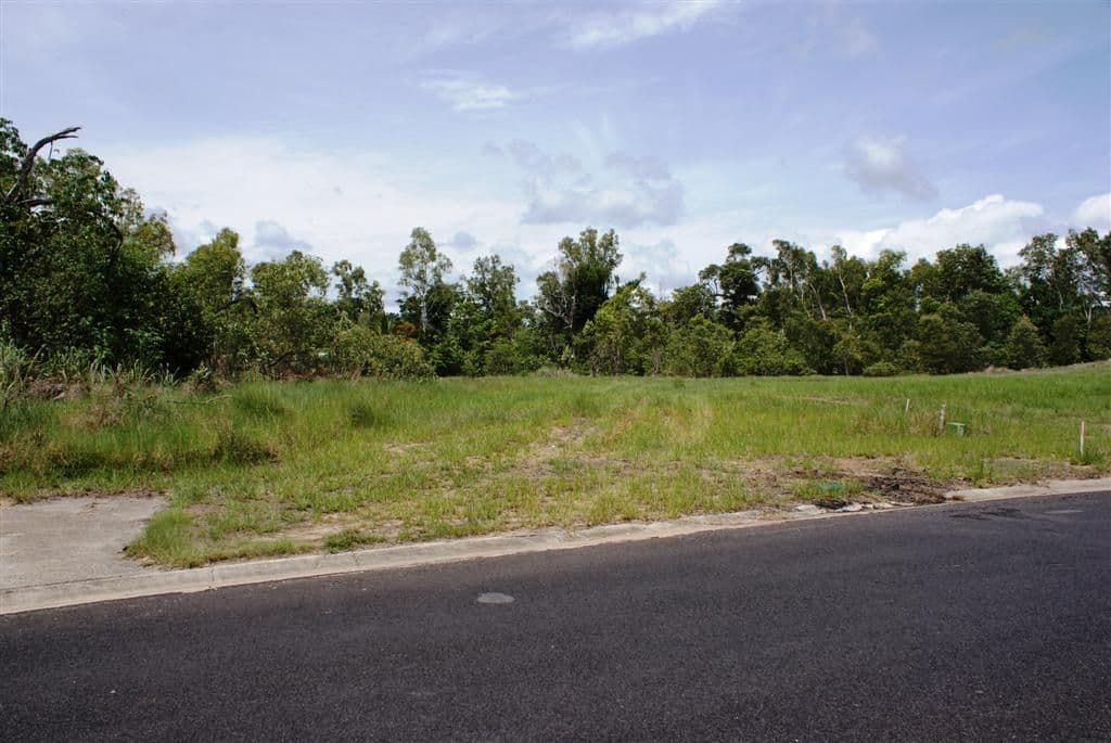 33 Koda Street, WONGALING BEACH QLD 4852, Wongaling Beach - Thumbnail 6
