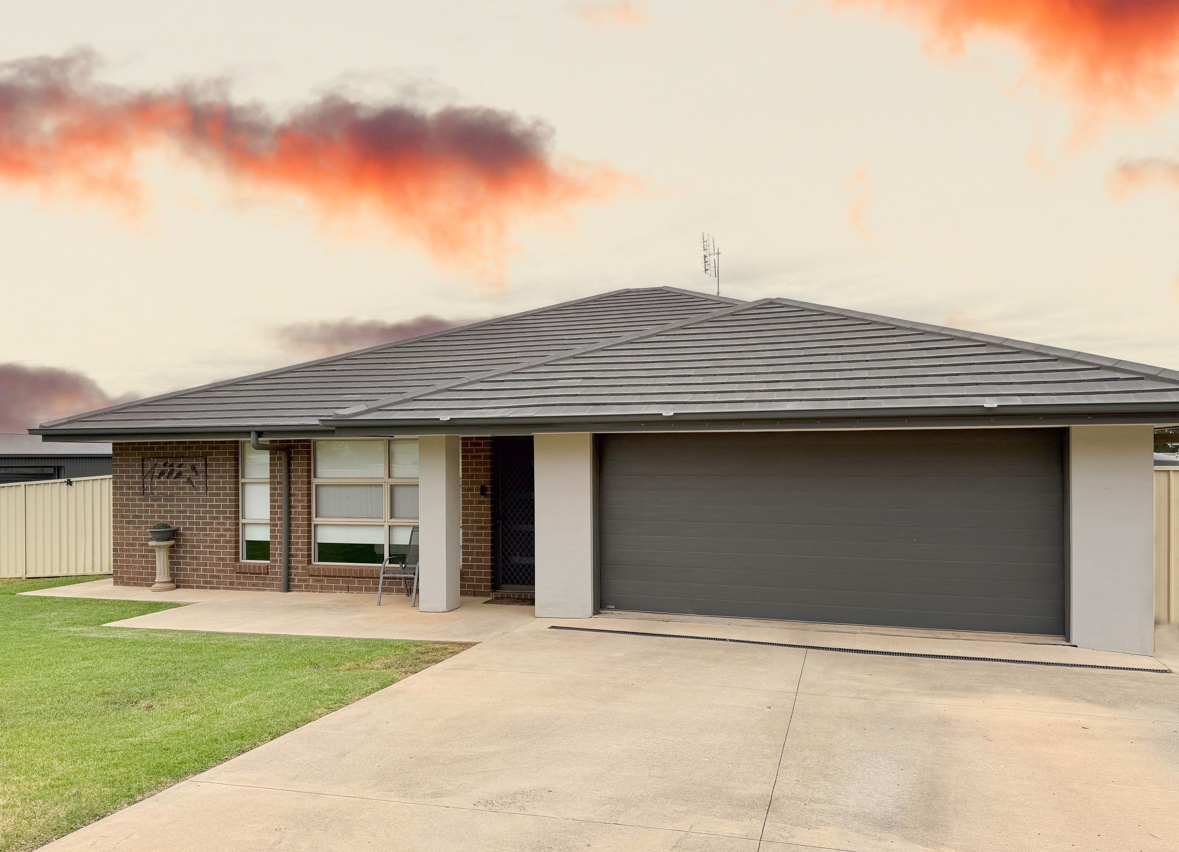 32 Winslow Crescent, Warragul, Parkes - Image 1
