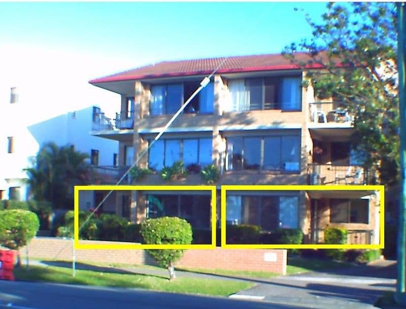 4 Broad Street, LABRADOR QLD 4215, Labrador - Thumbnail 2