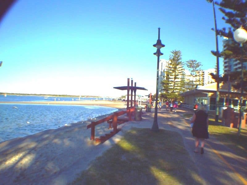 4 Broad Street, LABRADOR QLD 4215, Labrador - Thumbnail 3